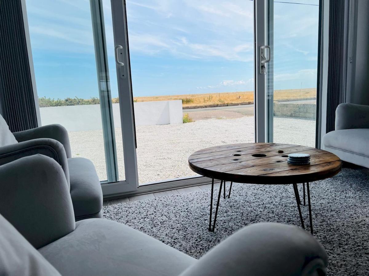 Pass The Keys Fabulous Beach Front Holiday Location Lydd Zewnętrze zdjęcie