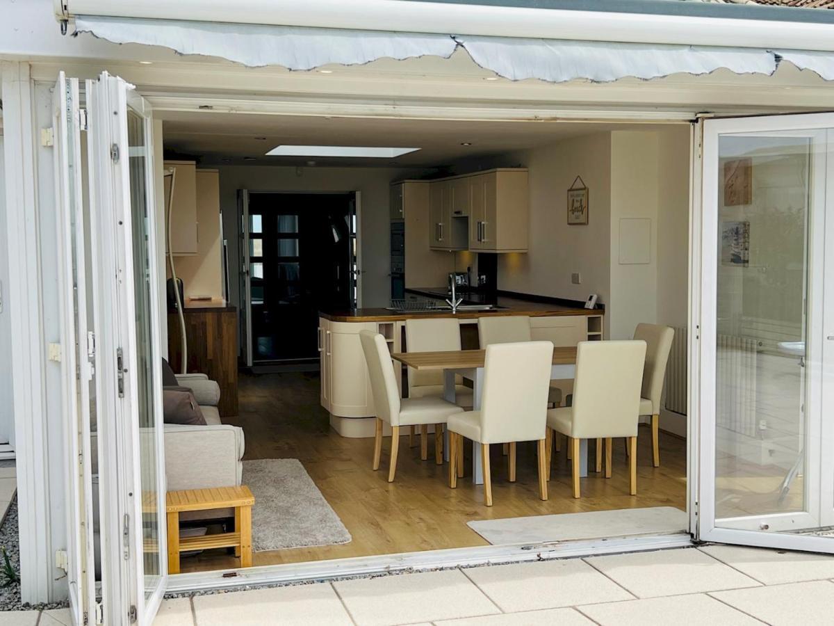 Pass The Keys Fabulous Beach Front Holiday Location Lydd Zewnętrze zdjęcie