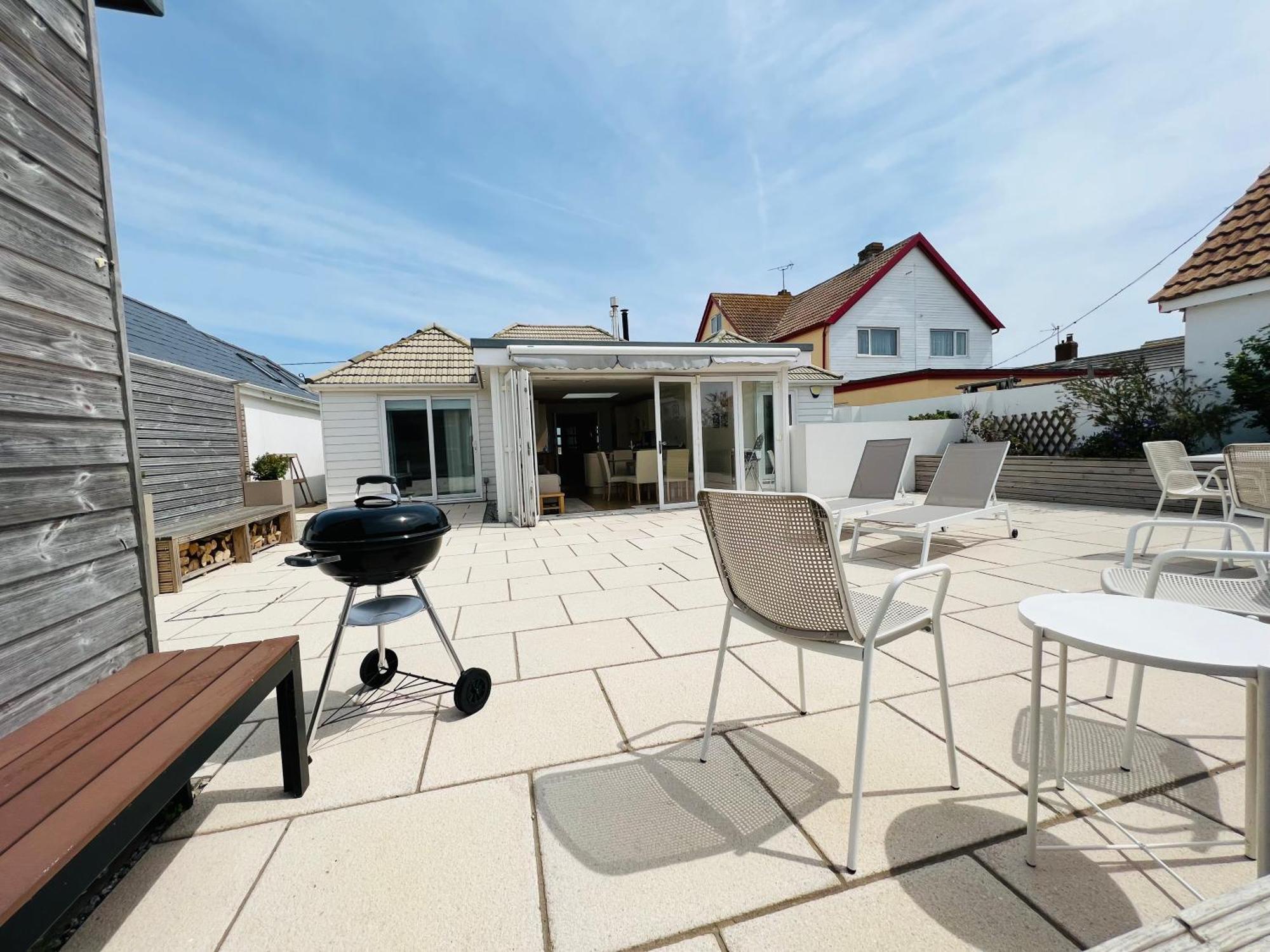 Pass The Keys Fabulous Beach Front Holiday Location Lydd Zewnętrze zdjęcie